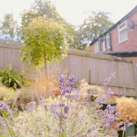 Bee Stays - Caldecott House Manchester Eksteriør billede